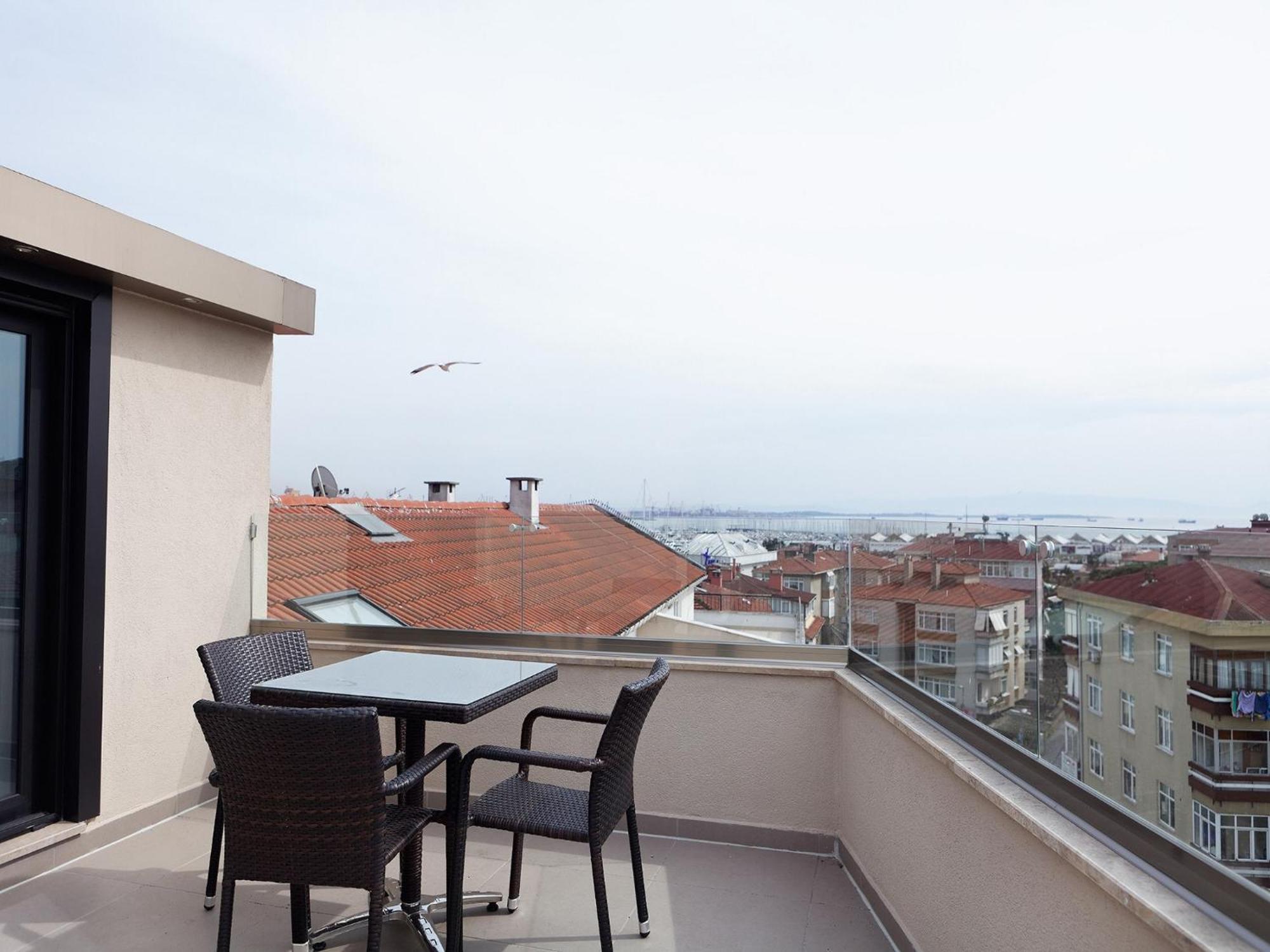 Inera Hotel Pendik — Photos 1